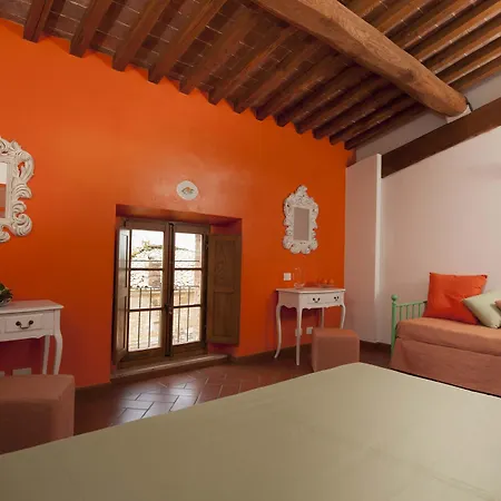 Bed and Breakfast Antico Granaione 4*
